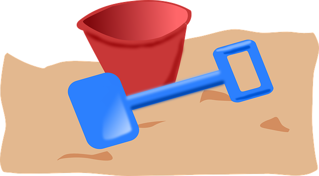 shovel-scooping-bird-seed-from-sack-640x480-311100.png