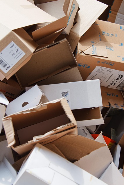 bulk-seed-delivery-box-on-doorstep-640x480-11924516.jpeg