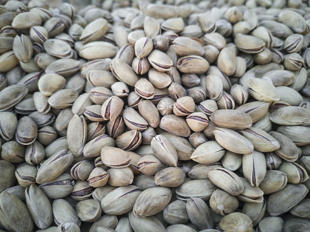 Close-up of shelled peanuts in bowl
