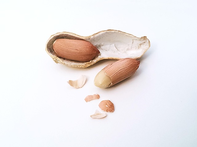 Fresh bird peanuts in rustic storage sack